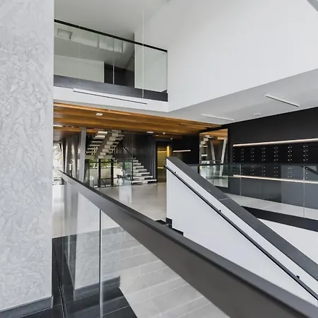 Riva Verona Apartments By Renters Prestige Krasków Eksteriør bilde