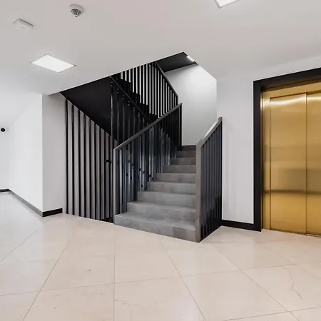 Riva Verona Apartments By Renters Prestige Krasków Eksteriør bilde